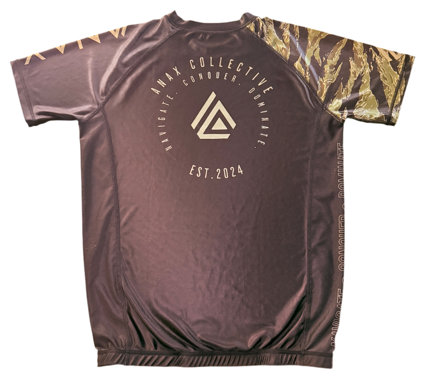 [EC03] Tigris Rashguard